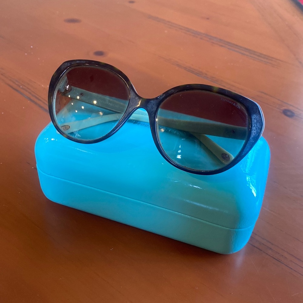 Tiffany’s sunglasses